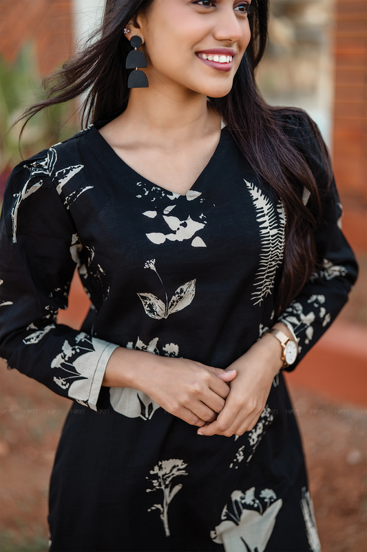 Fogblush Black Cotton Blend Co-ord with V-Neck & Light Puff Sleeves