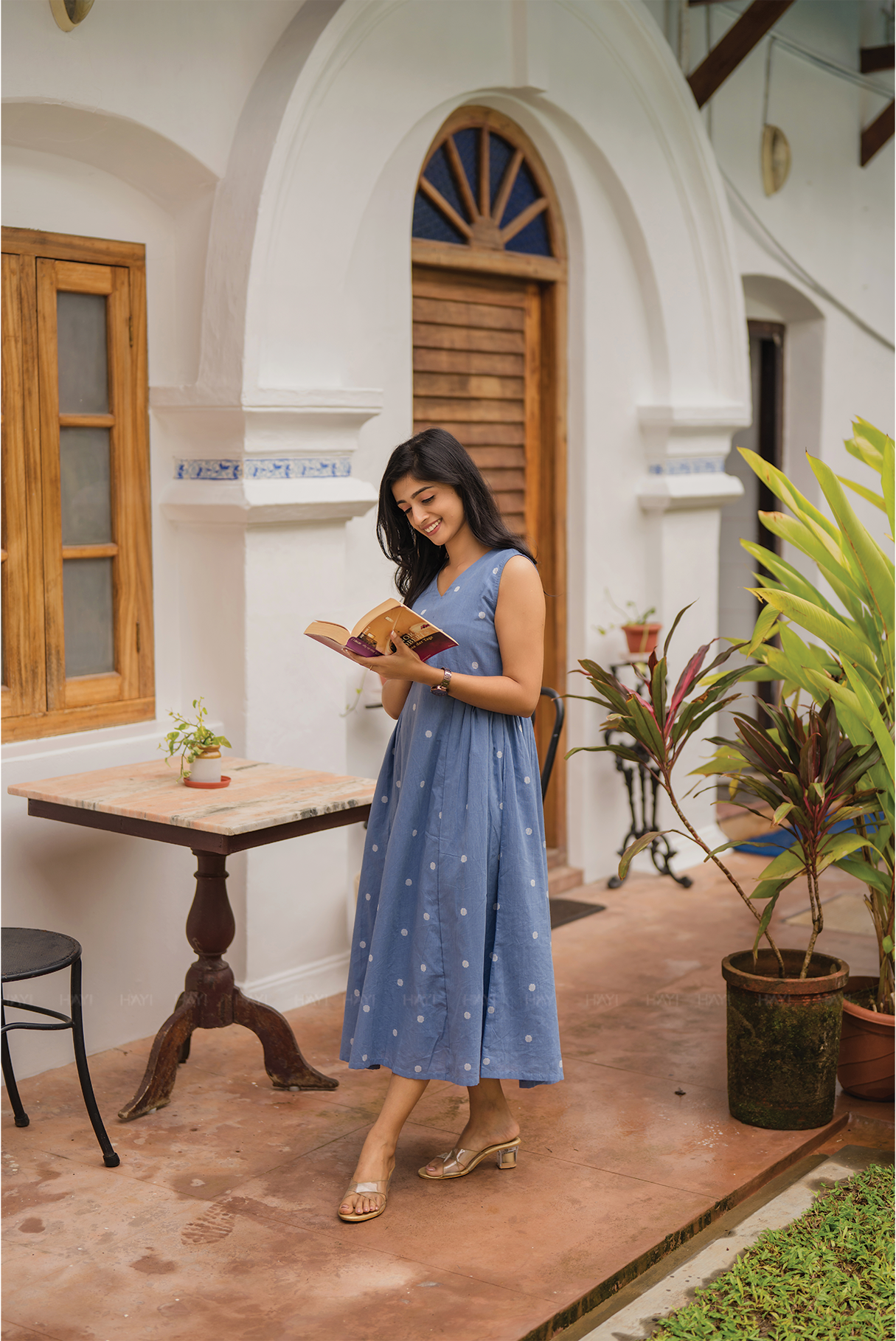 Ocean Polka Blue Handloom Cotton Dress With V Neckline Detached 3/4th Sleeves