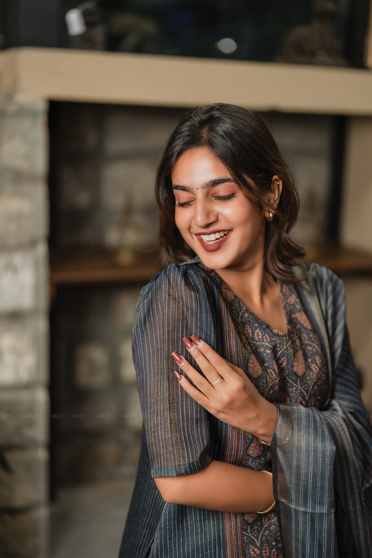 Elysia Navy printed 2 Piece Linen Shimmer Kurta with Dupatta