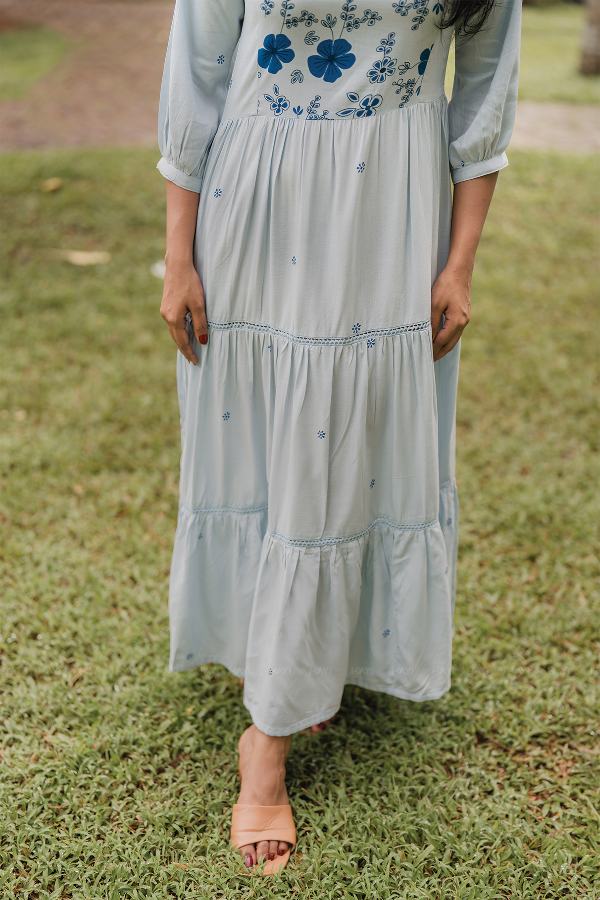 Frost bloom Blue Viscose Dress with Delicate Floral Print