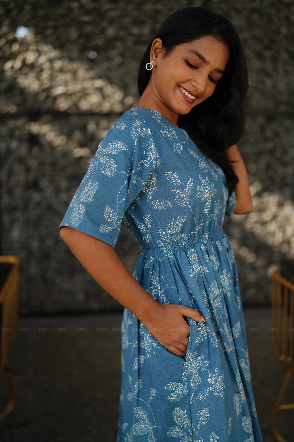 Morning Dew Blue Cotton Dress with V-Neck & Elbow Sleeves