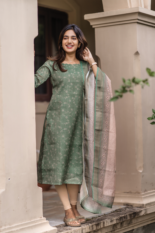 Virenya Green printed 2 Piece Linen Blend Kurta with Dupatta