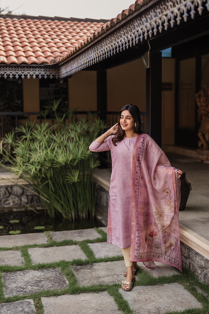 Mistyrose Pink printed 2 Piece Muslin Shimmer Butti Kurta with Dupatta