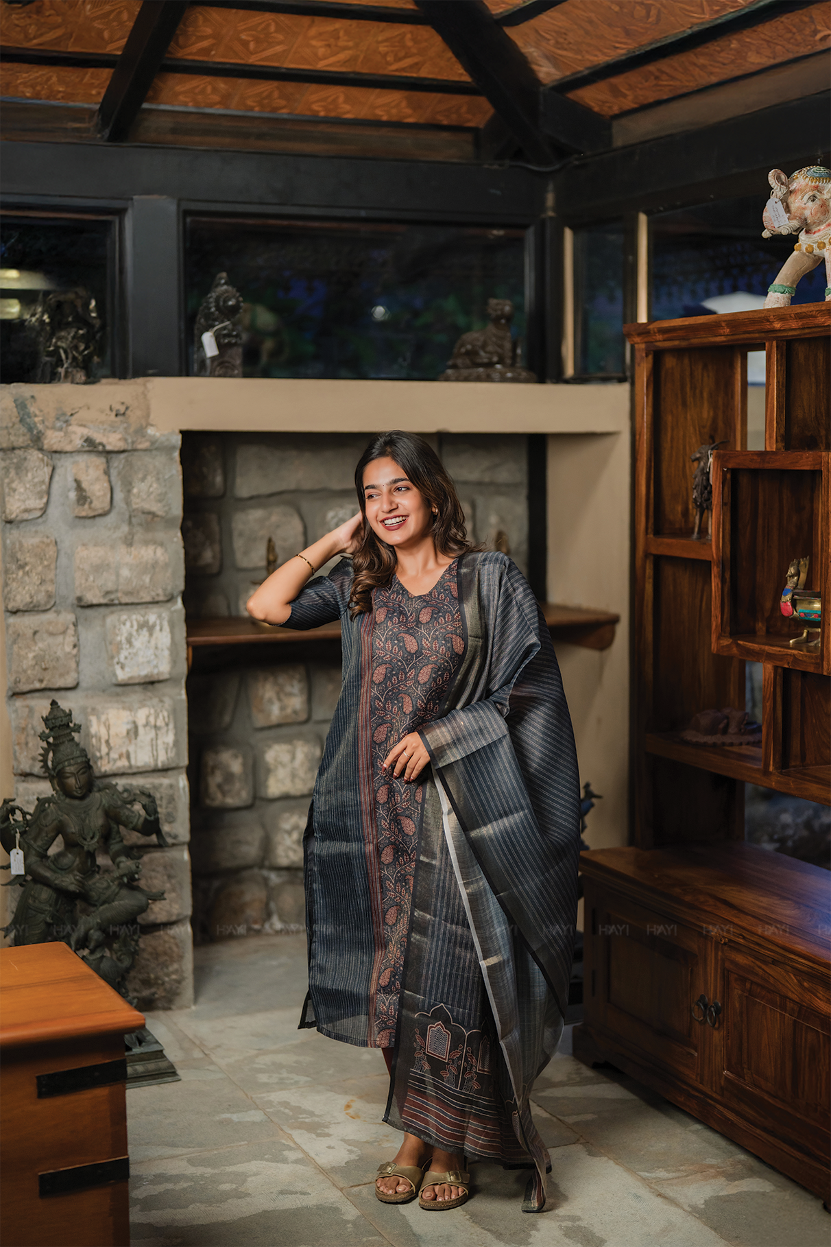 Elysia Navy printed 2 Piece Linen Shimmer Kurta with Dupatta