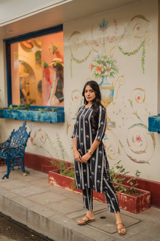 Ashen Back with Palm Serenity printed Linen Blend Co ords