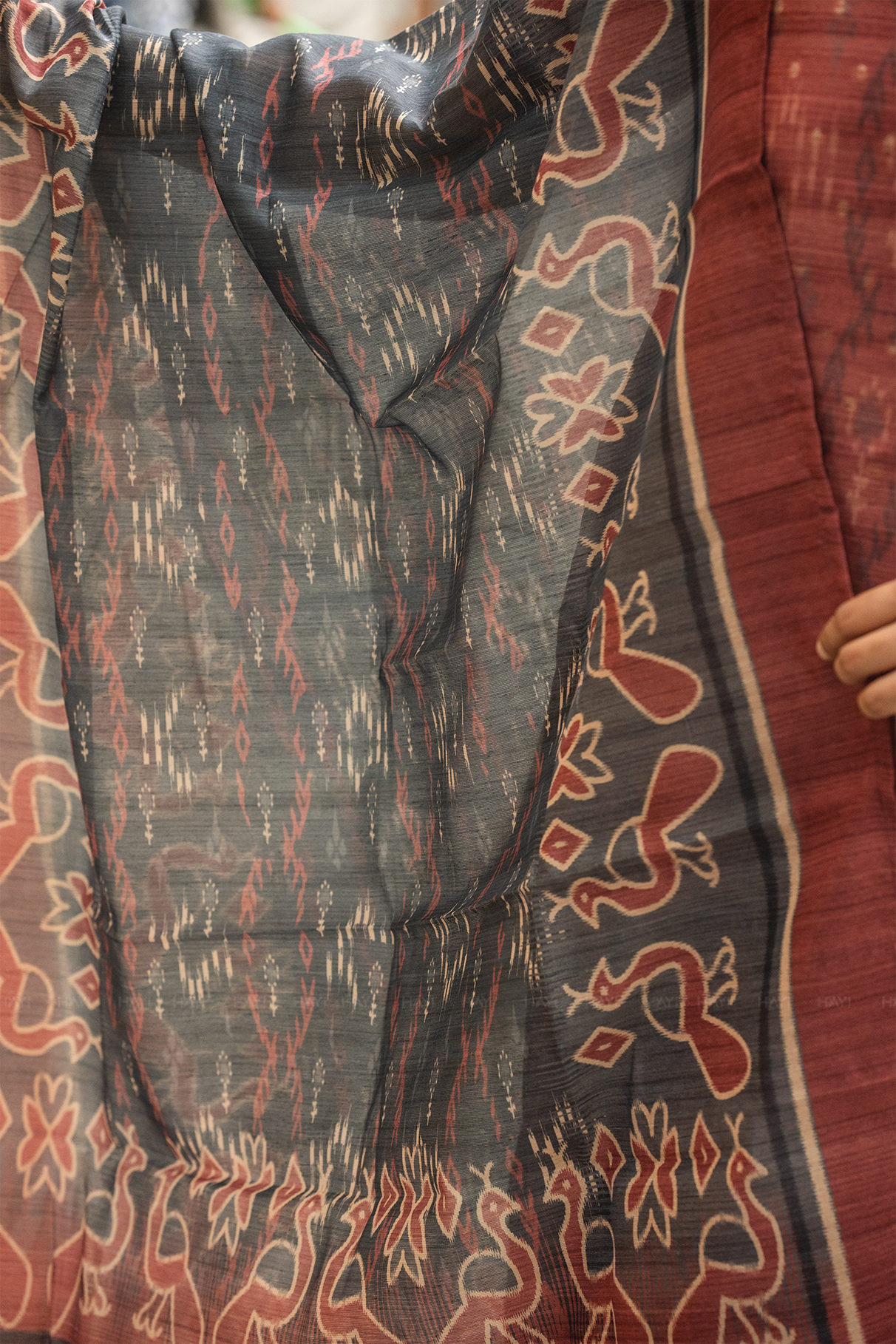 Neeli Red printed 2 Piece Shimmer Butti Kurta with Dupatta