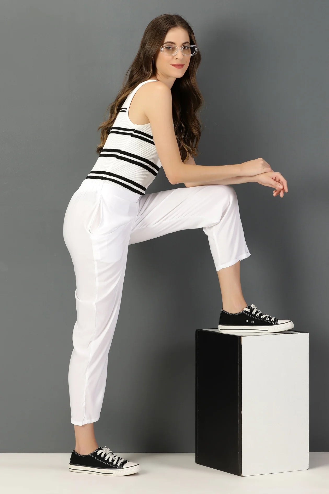White Straight Pant